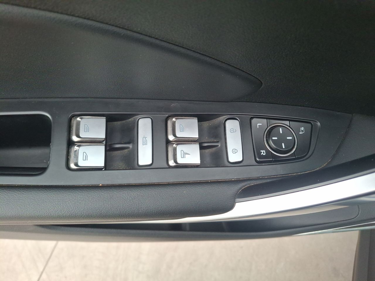 GEELY - 21