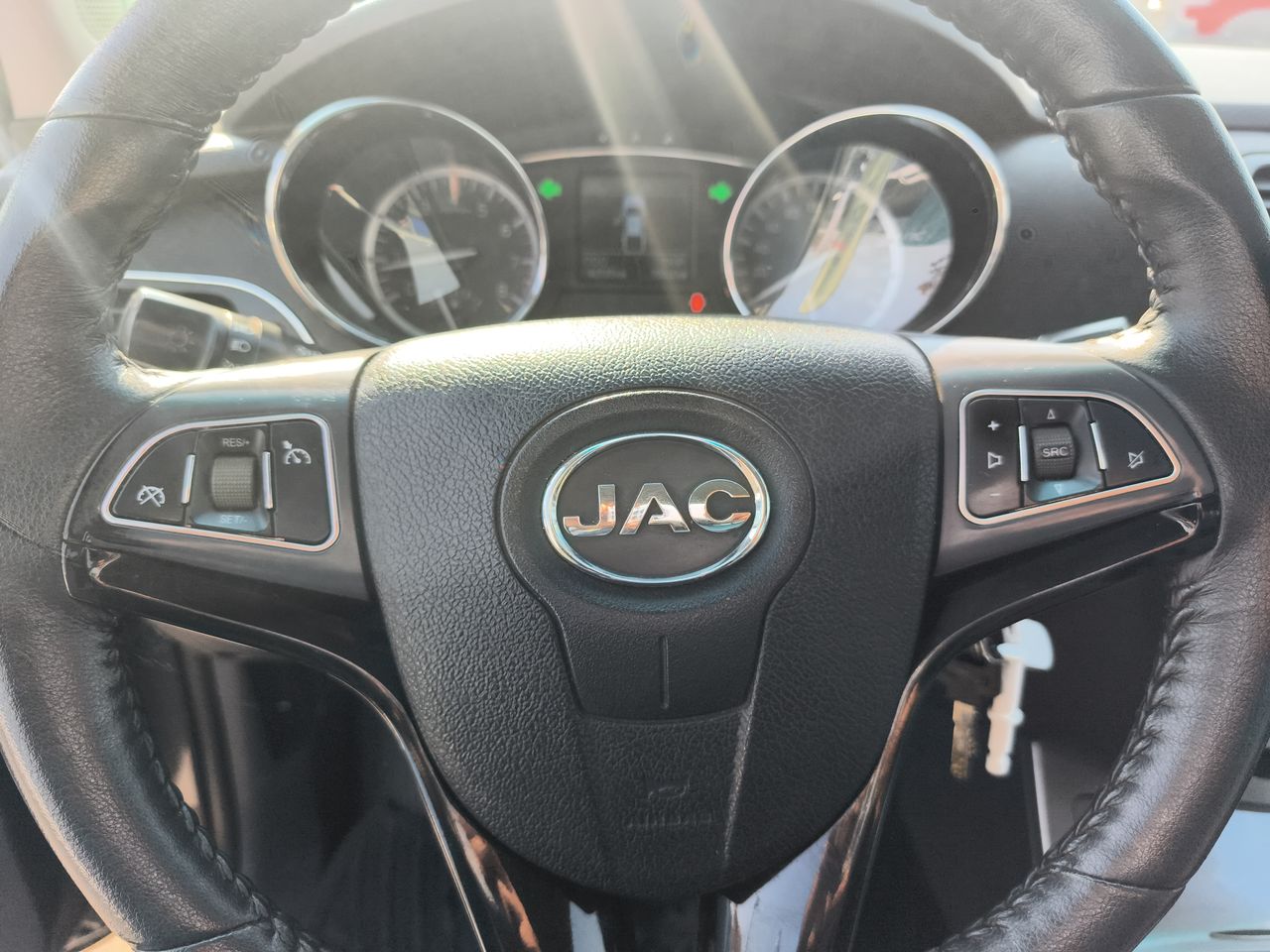 JAC - 25