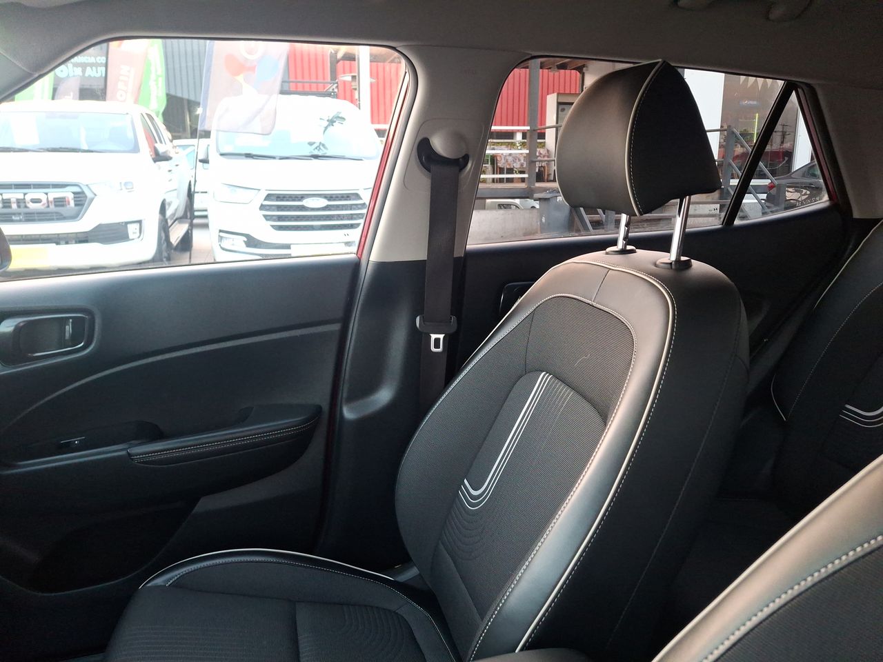 HYUNDAI - 11