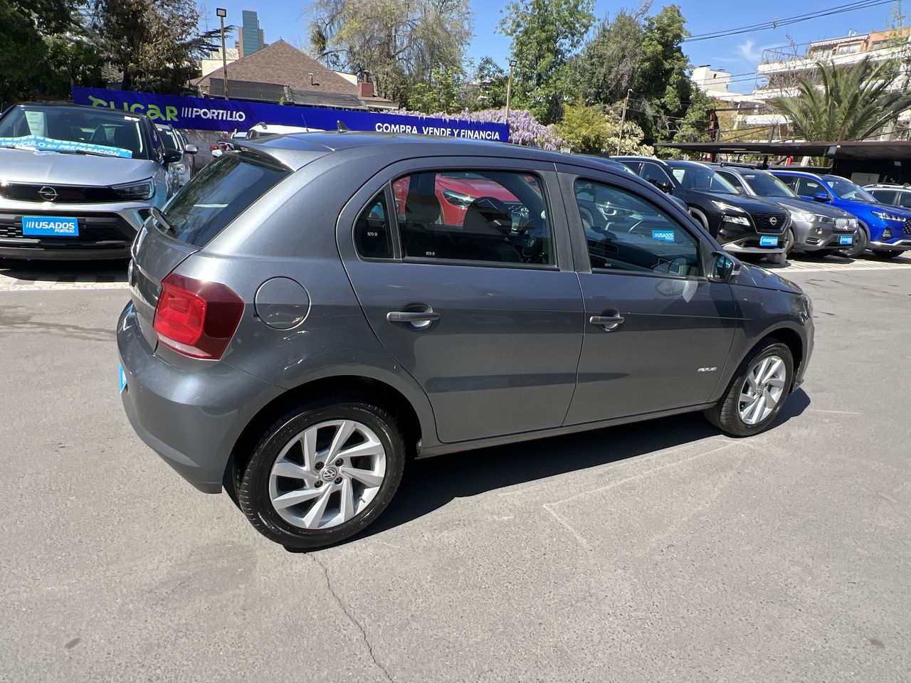 VOLKSWAGEN - 7