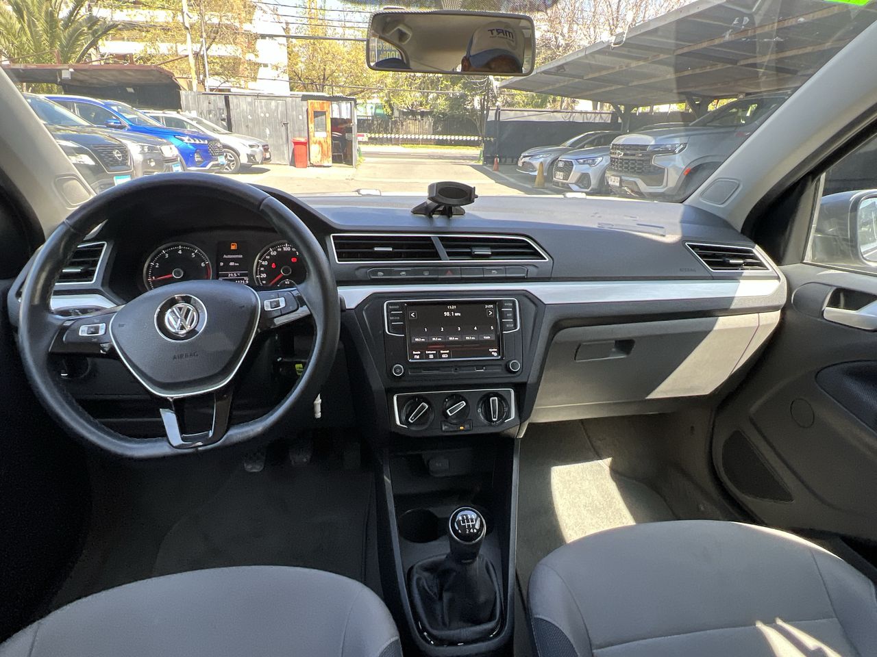 VOLKSWAGEN - 9