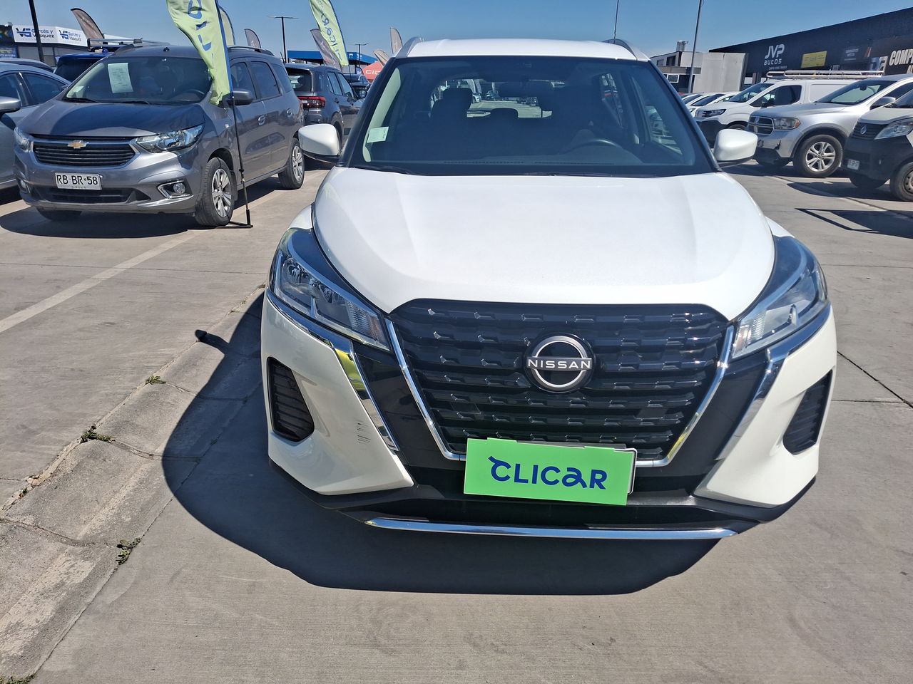 NISSAN - 2