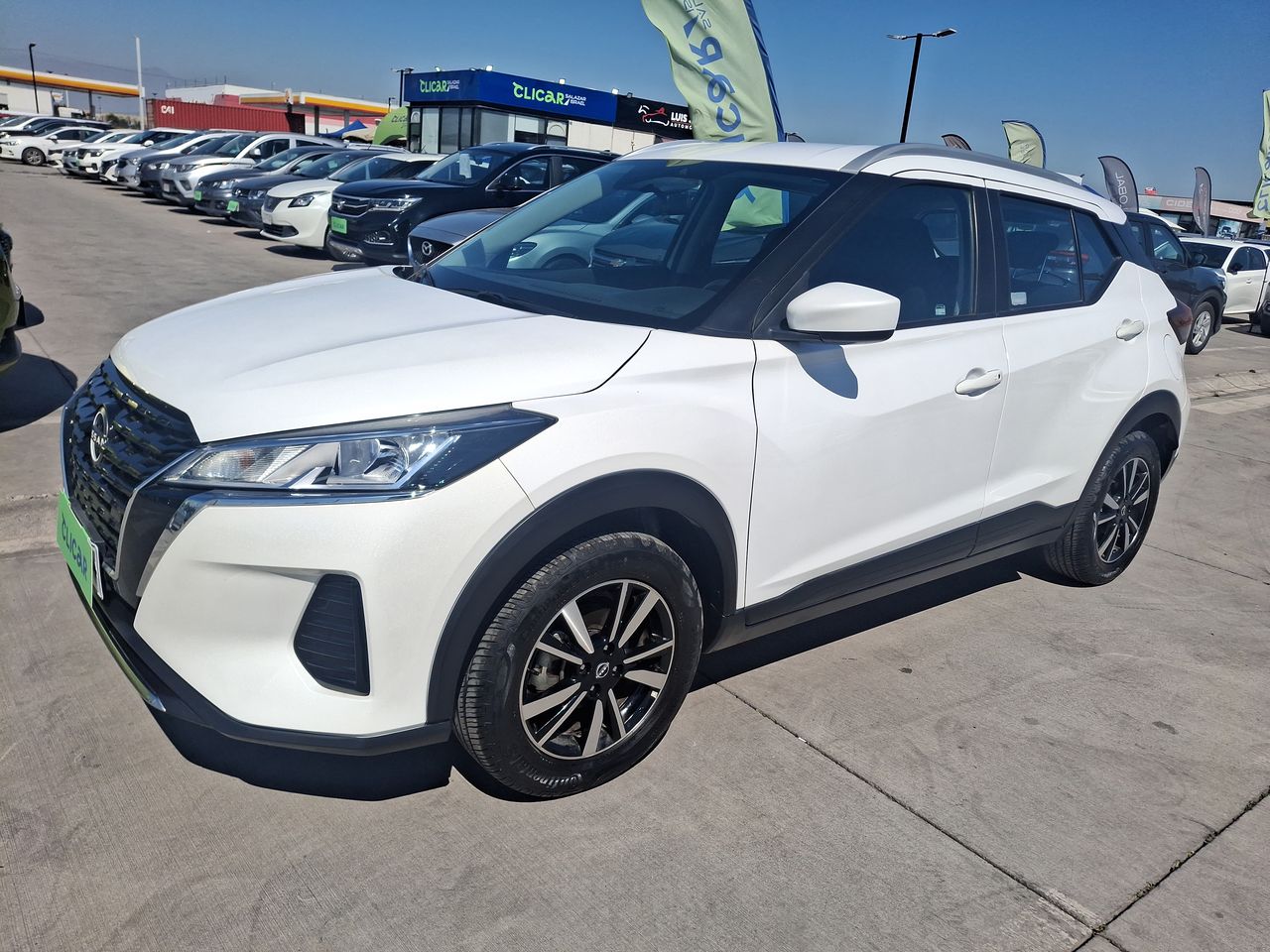NISSAN - 3