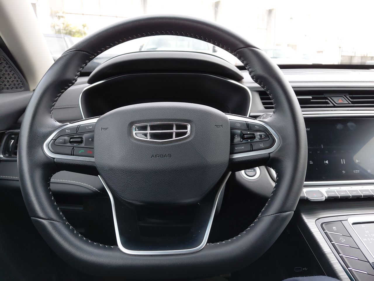 Ford F-150 — foto 15 de 24