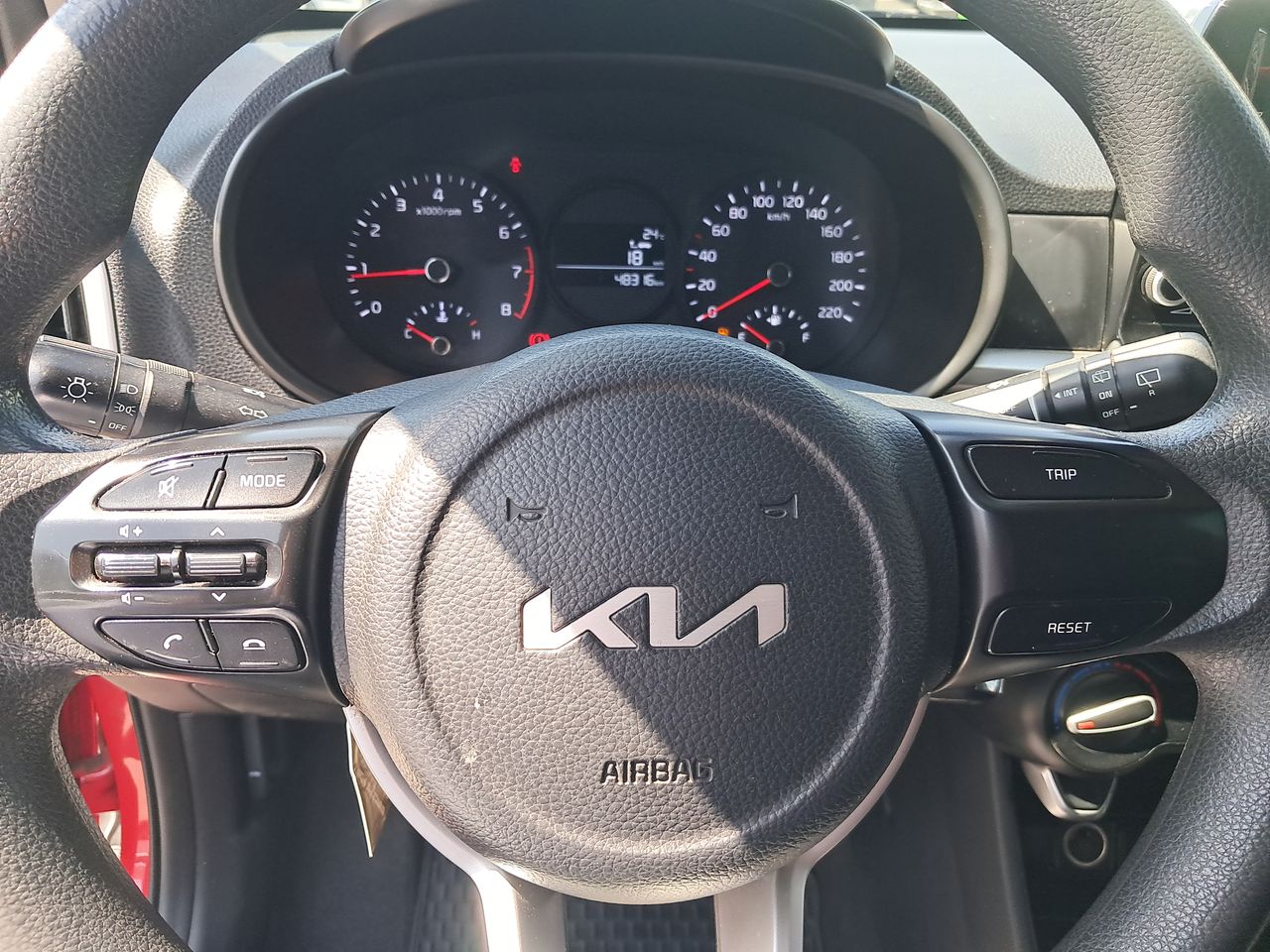 KIA - 25