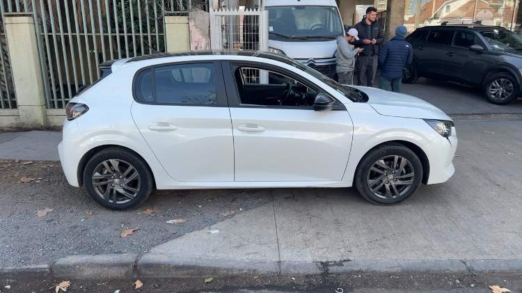 PEUGEOT - 2