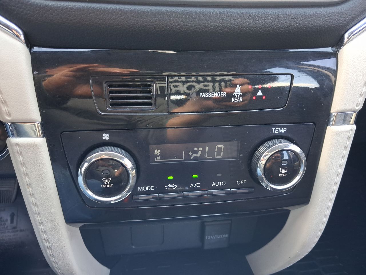 TOYOTA - 28