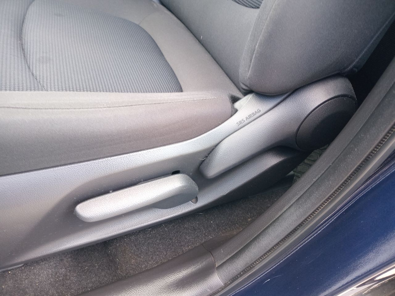 Toyota RAV4 — foto 22 de 34