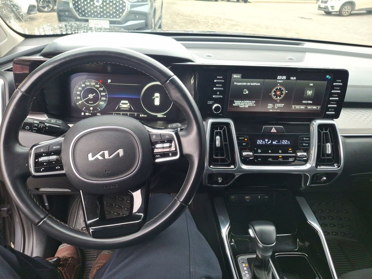 KIA - 32