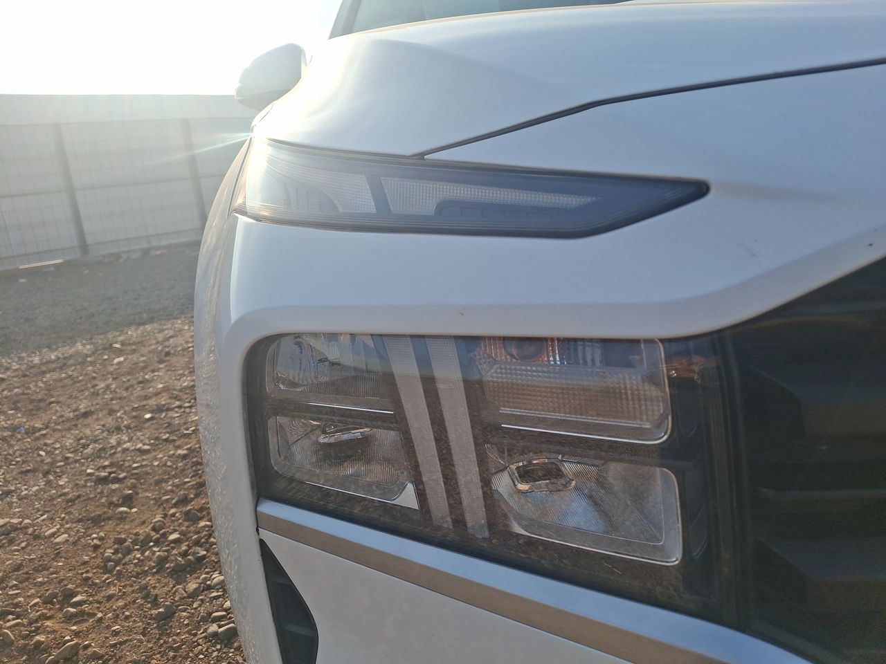 HYUNDAI - 10