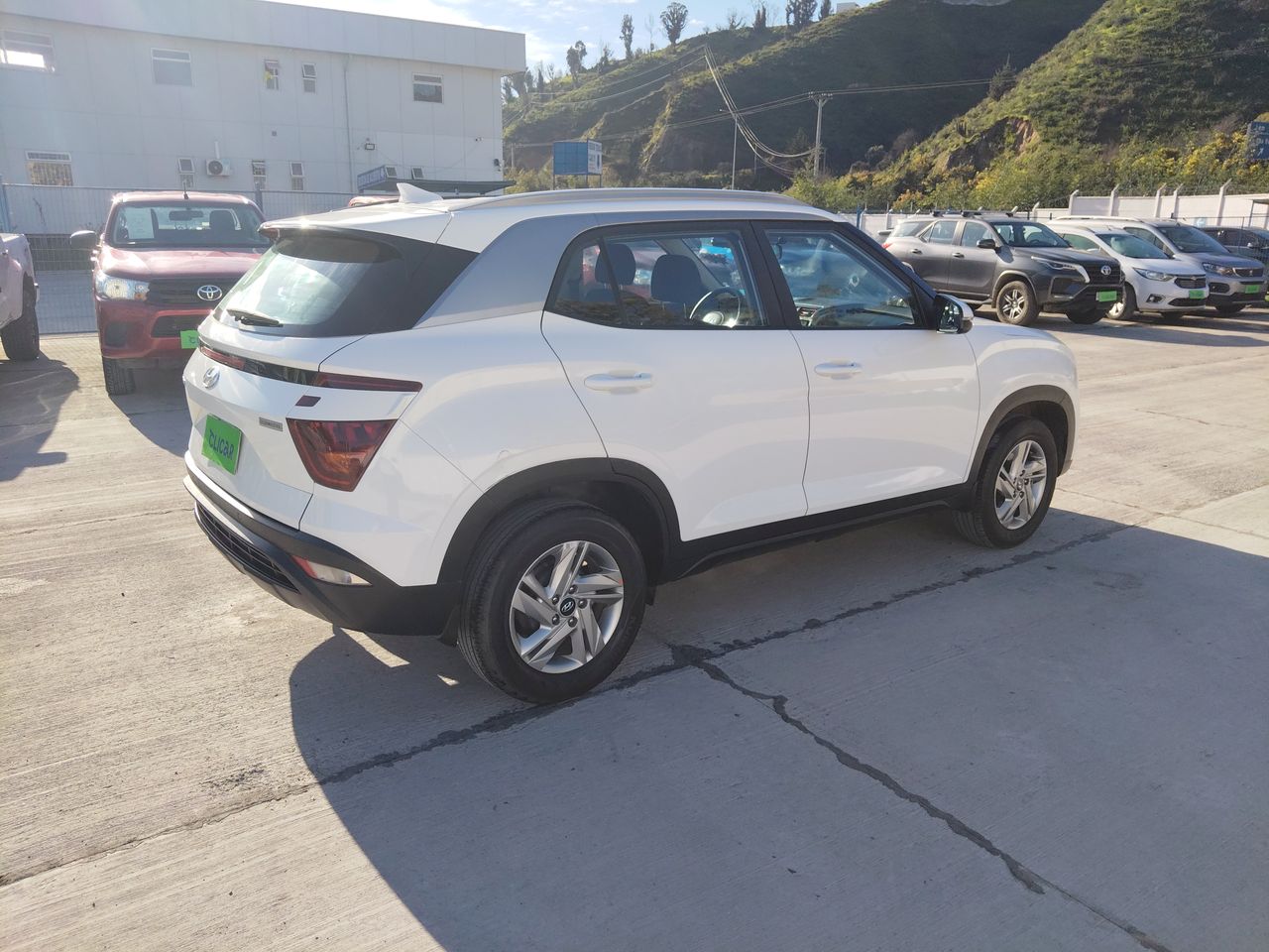 HYUNDAI - 7