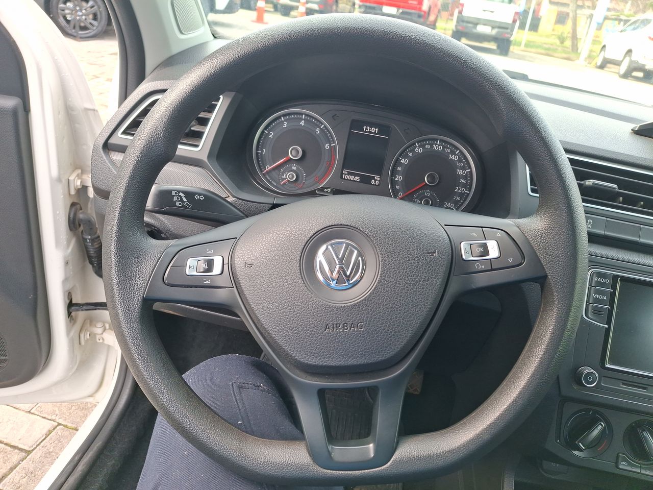 VOLKSWAGEN - 25