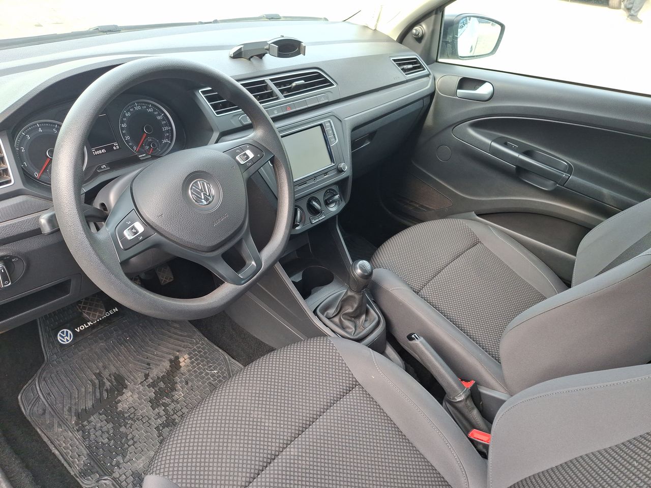 VOLKSWAGEN - 9