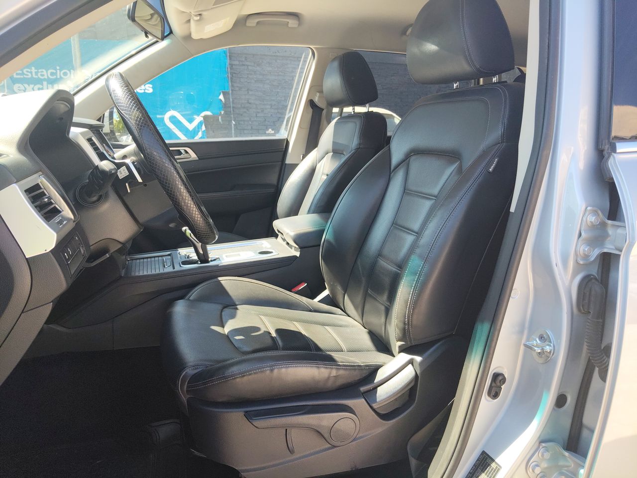 SSANGYONG - 25