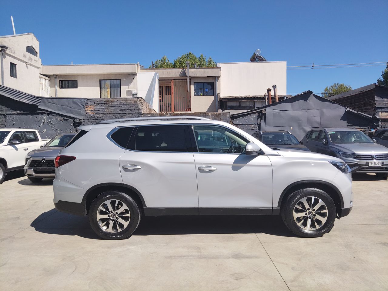 SSANGYONG - 8