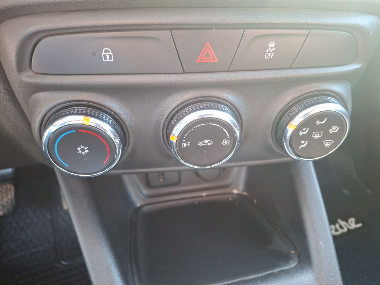Chevrolet Tracker — foto 23 de 27