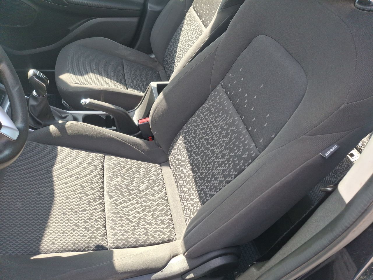 Chevrolet Tracker — foto 17 de 27