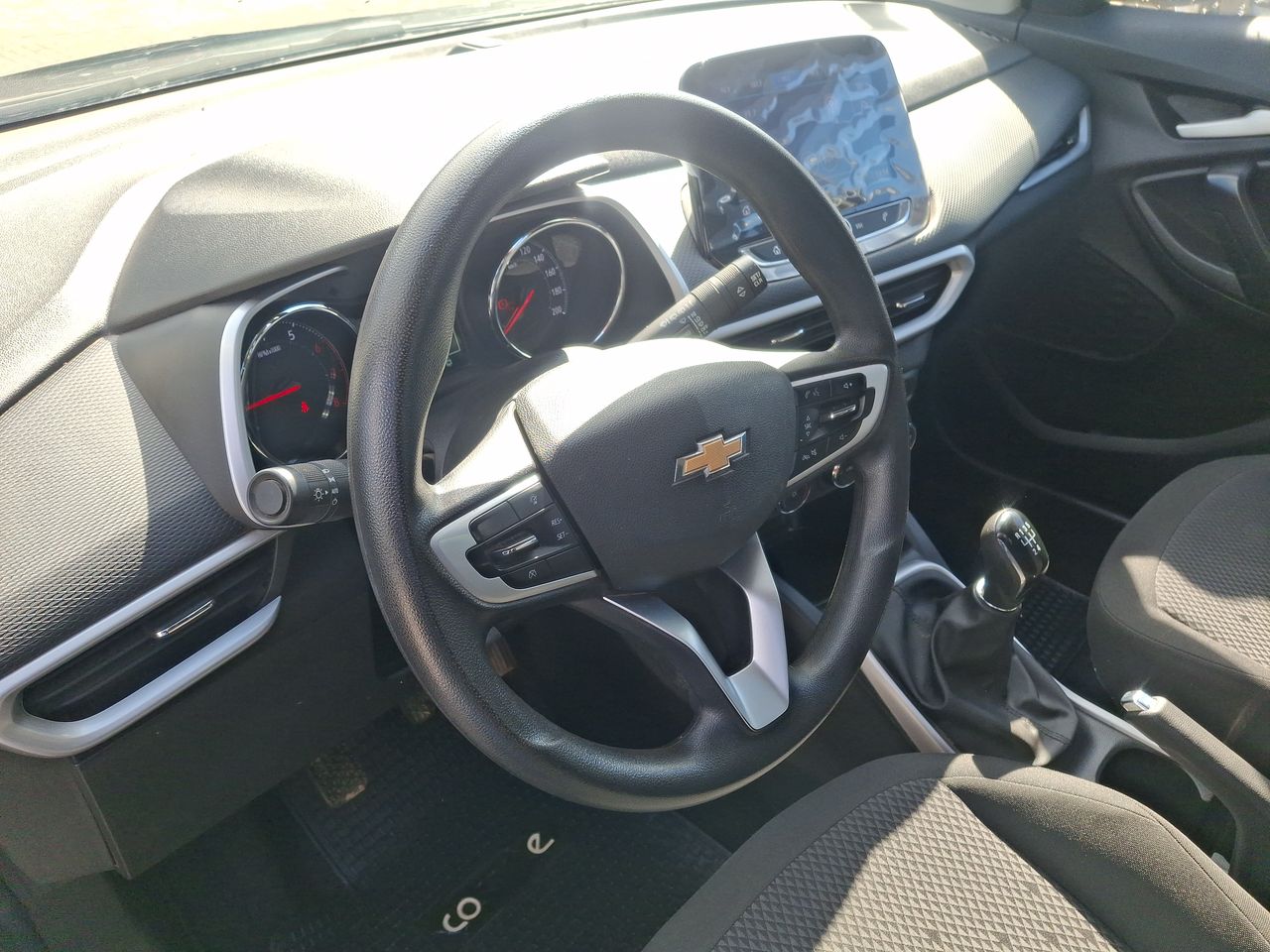 Chevrolet Tracker — foto 2 de 27