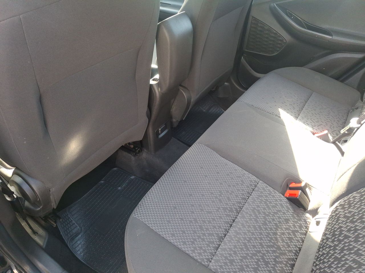 Chevrolet Tracker — foto 4 de 27
