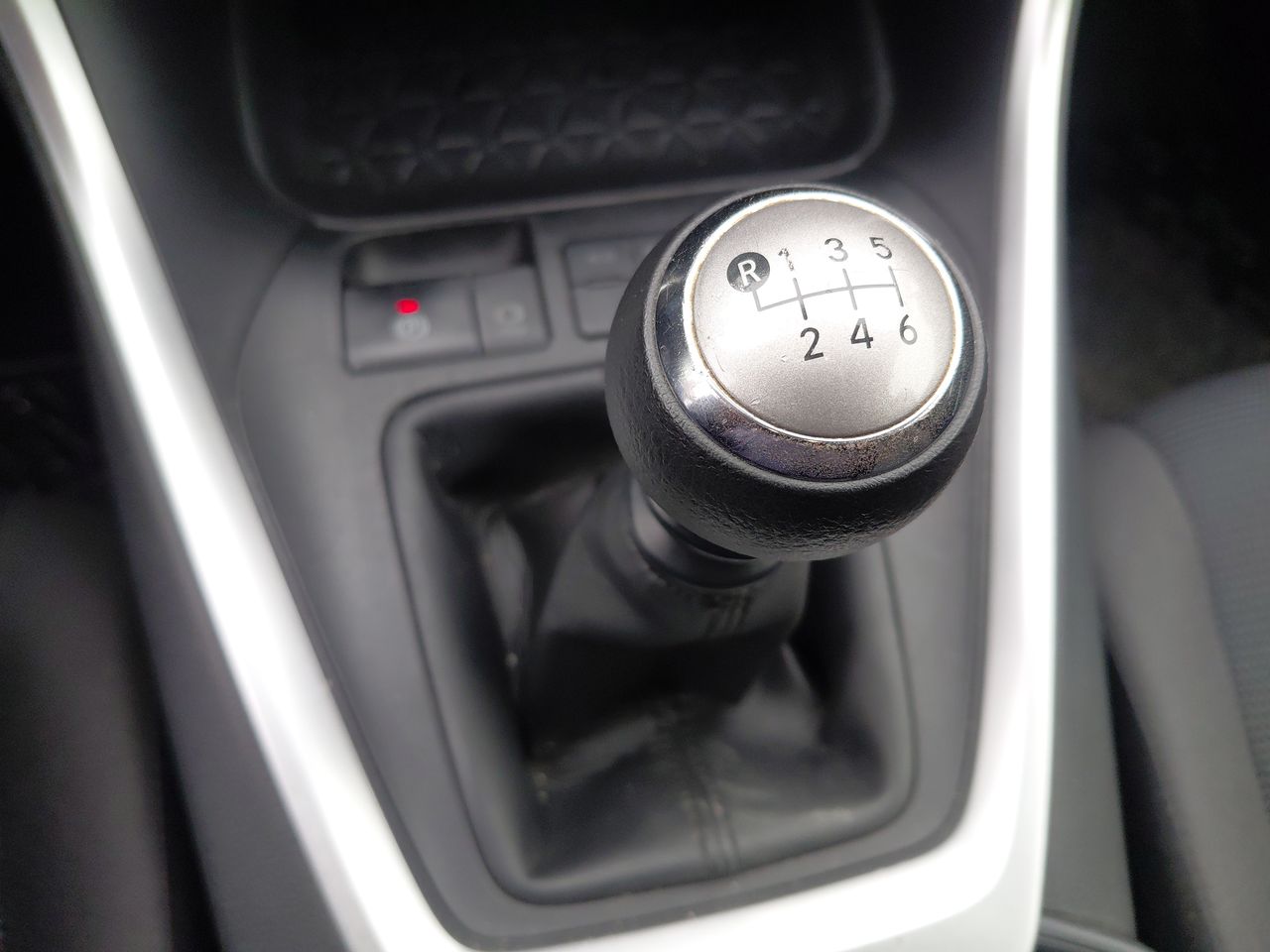 TOYOTA - 20
