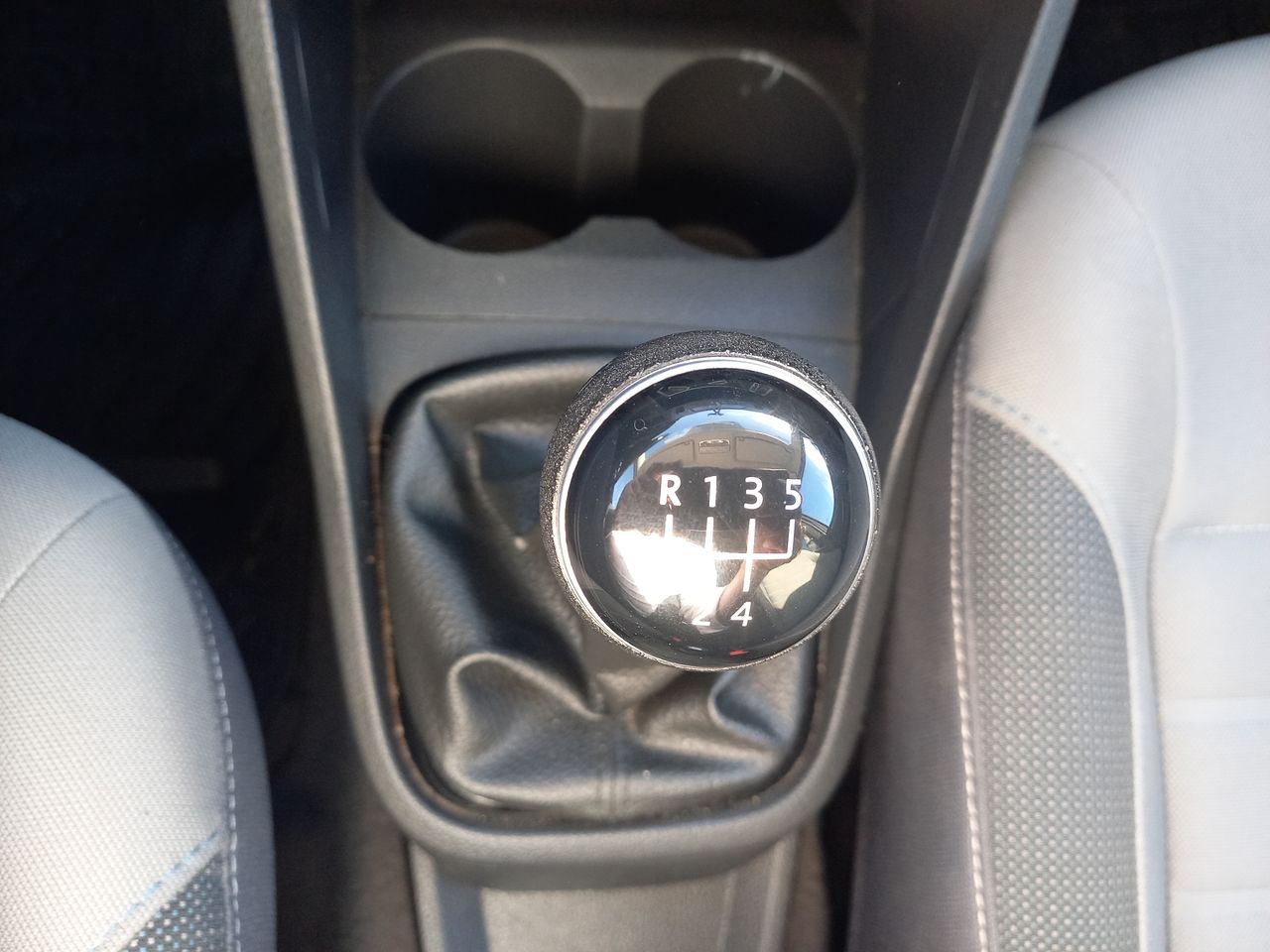 VOLKSWAGEN - 26