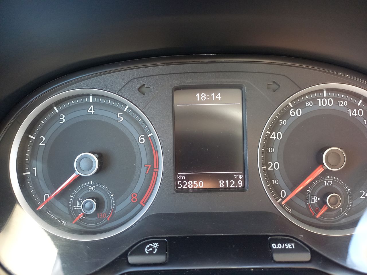 VOLKSWAGEN - 23