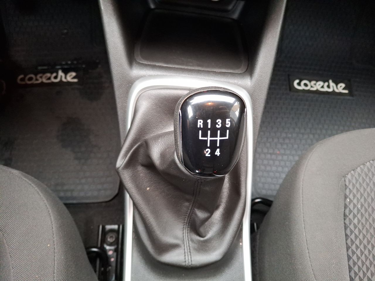 Chevrolet Tracker — foto 23 de 26