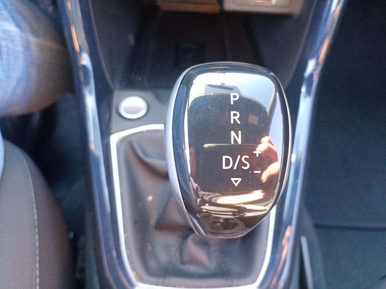 VOLKSWAGEN - 29