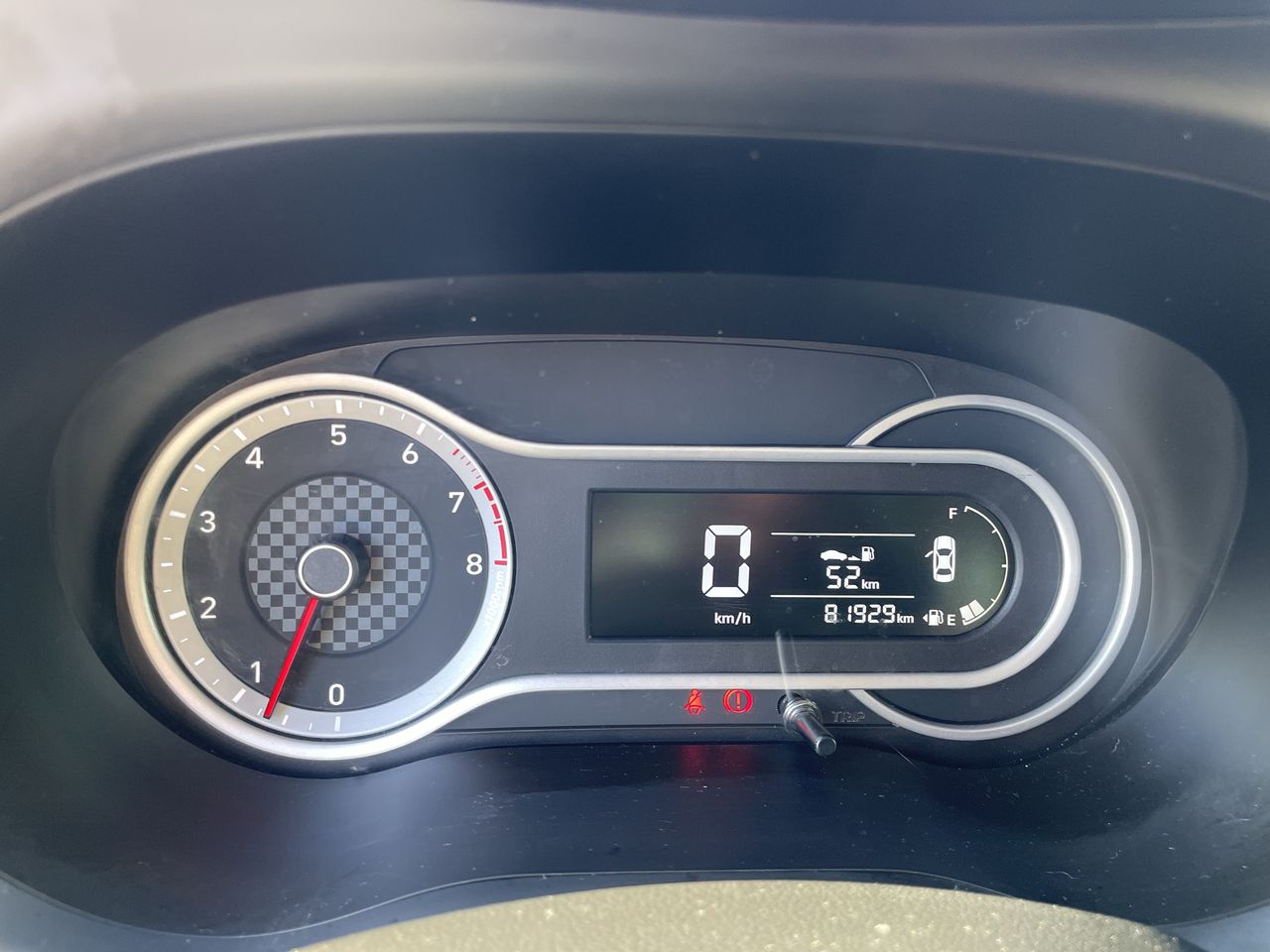 HYUNDAI - 26