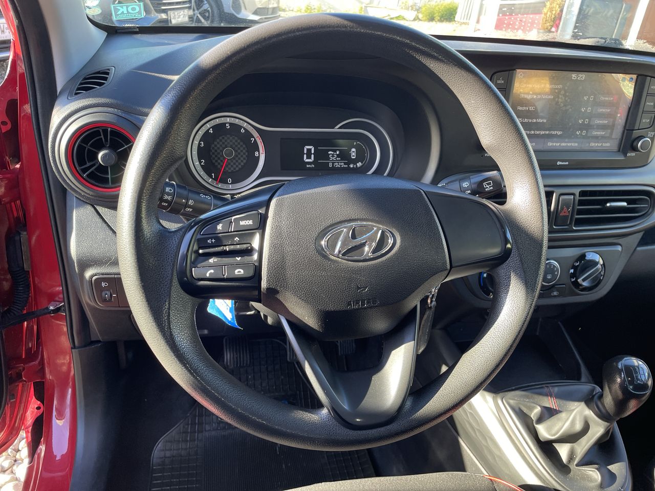 HYUNDAI - 24