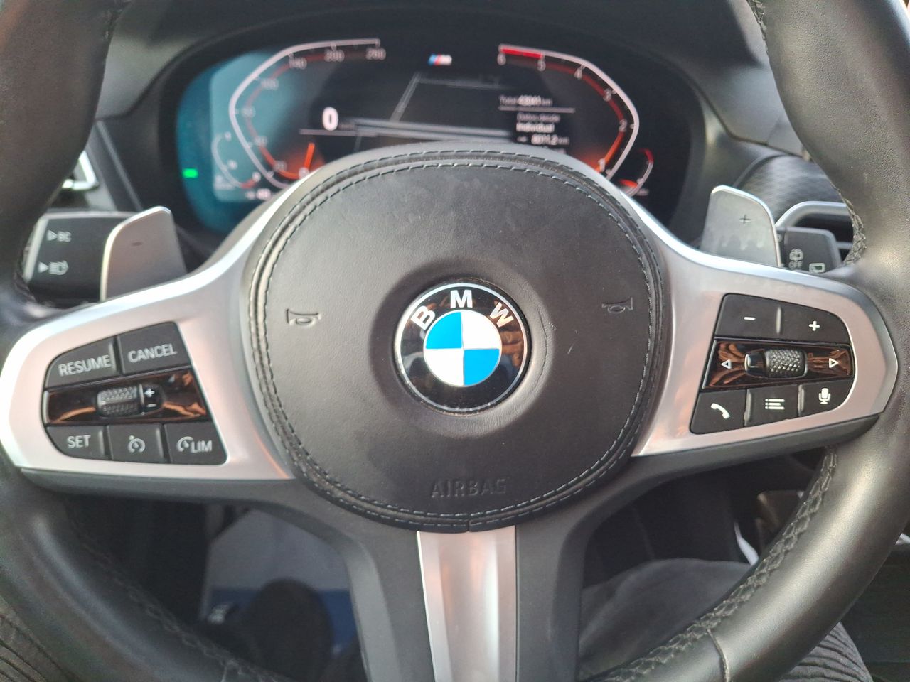 BMW - 23