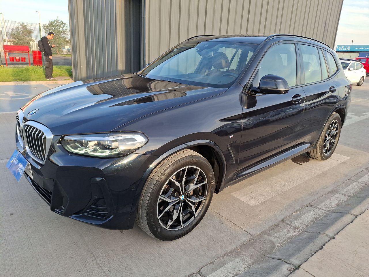 BMW - 3