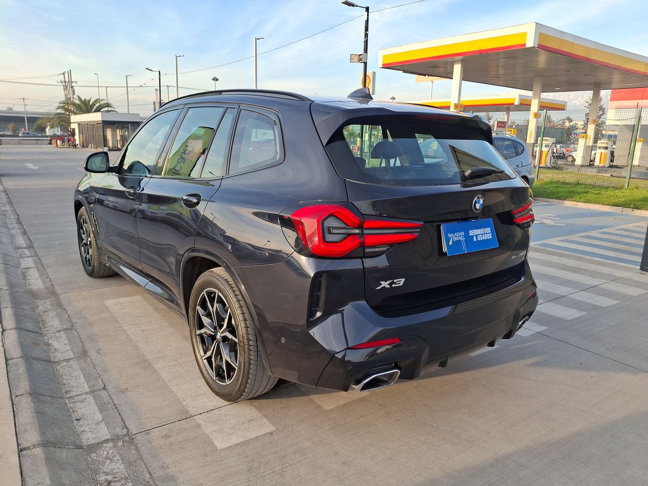 BMW - 5