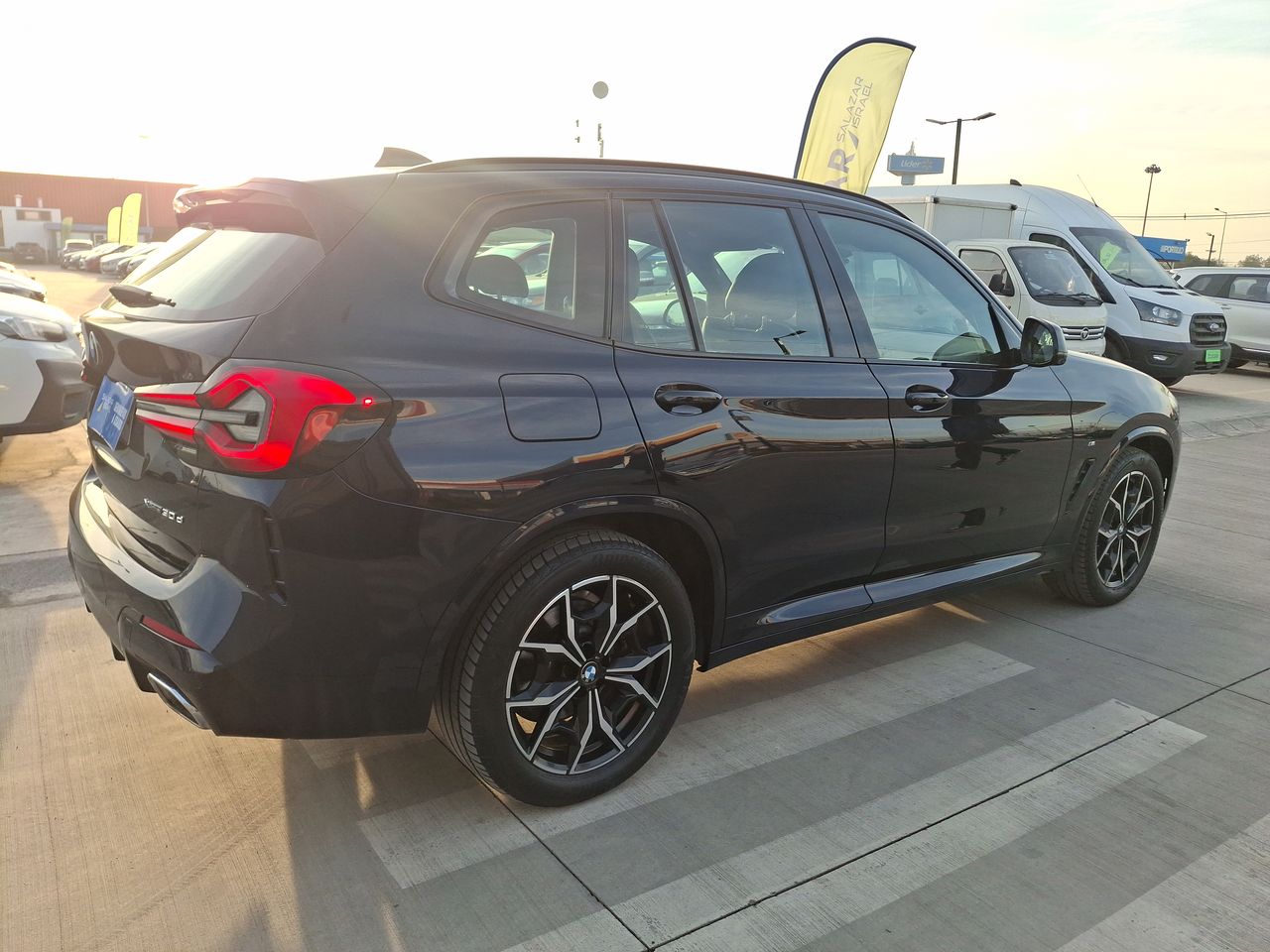 BMW - 7