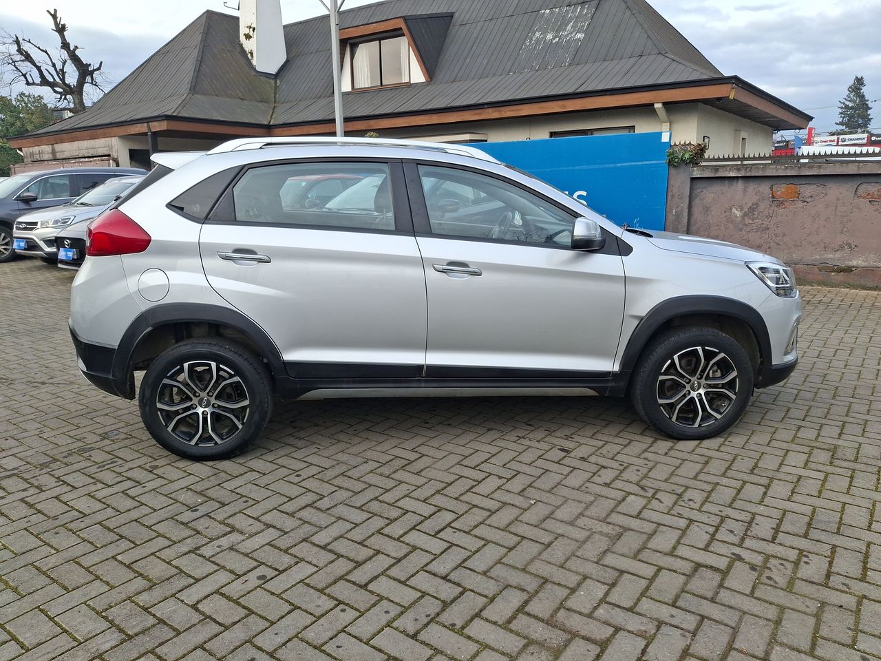 CHERY - 8
