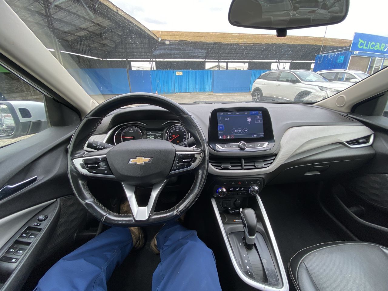 CHEVROLET - 32