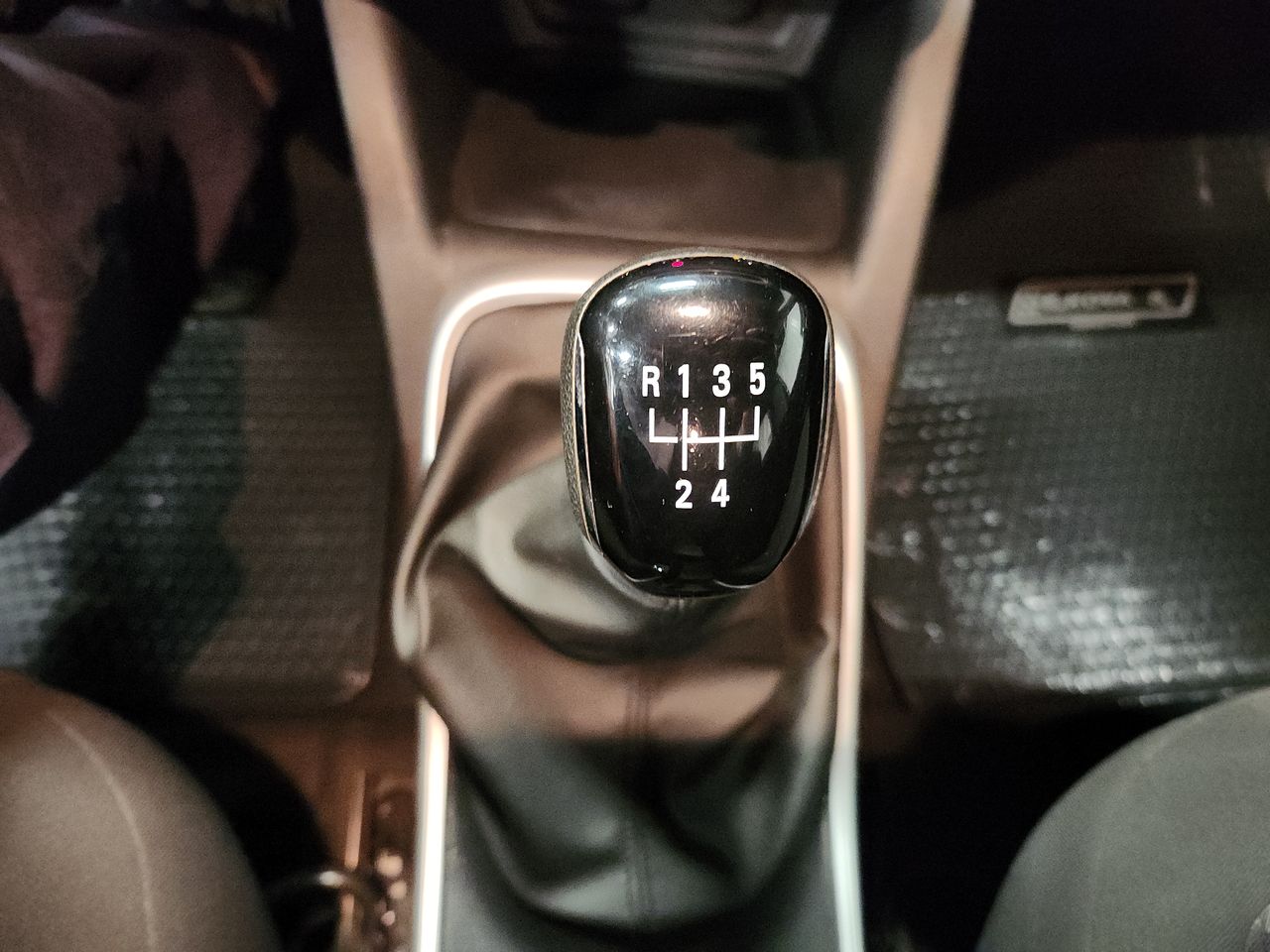 CHEVROLET - 21