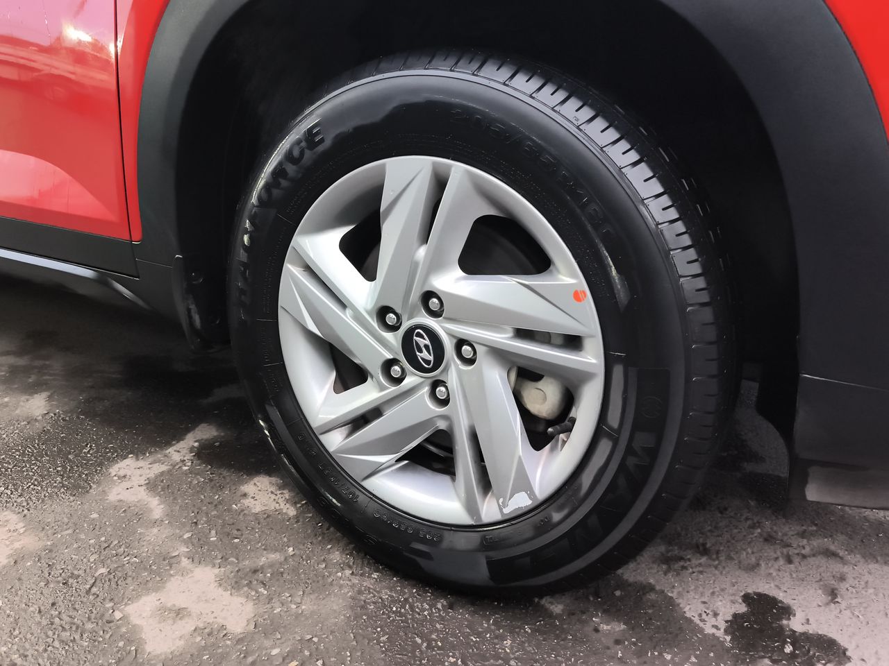 HYUNDAI - 7