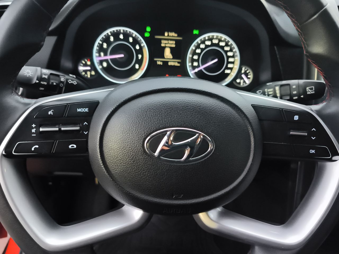 HYUNDAI - 16