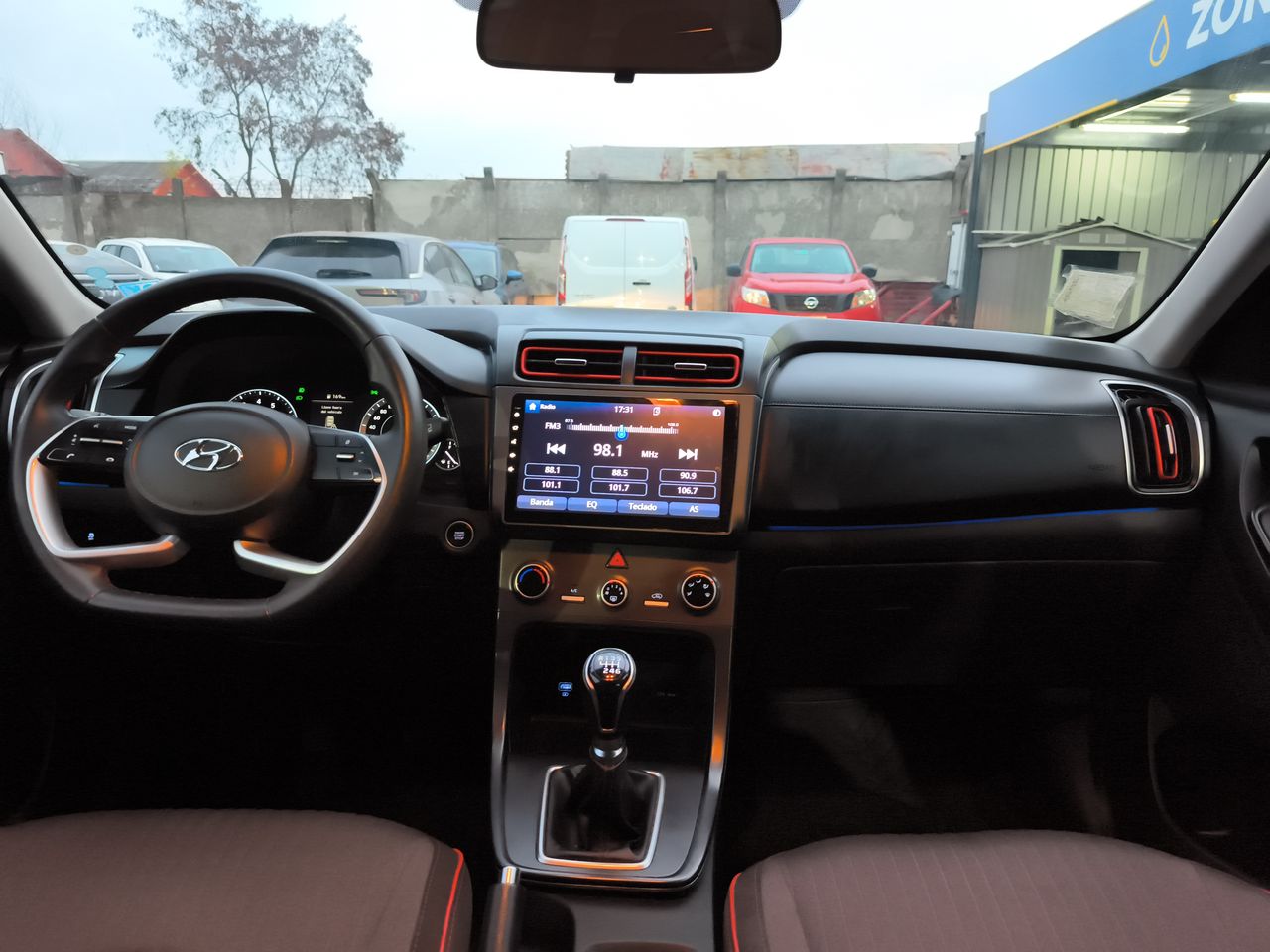 HYUNDAI - 22