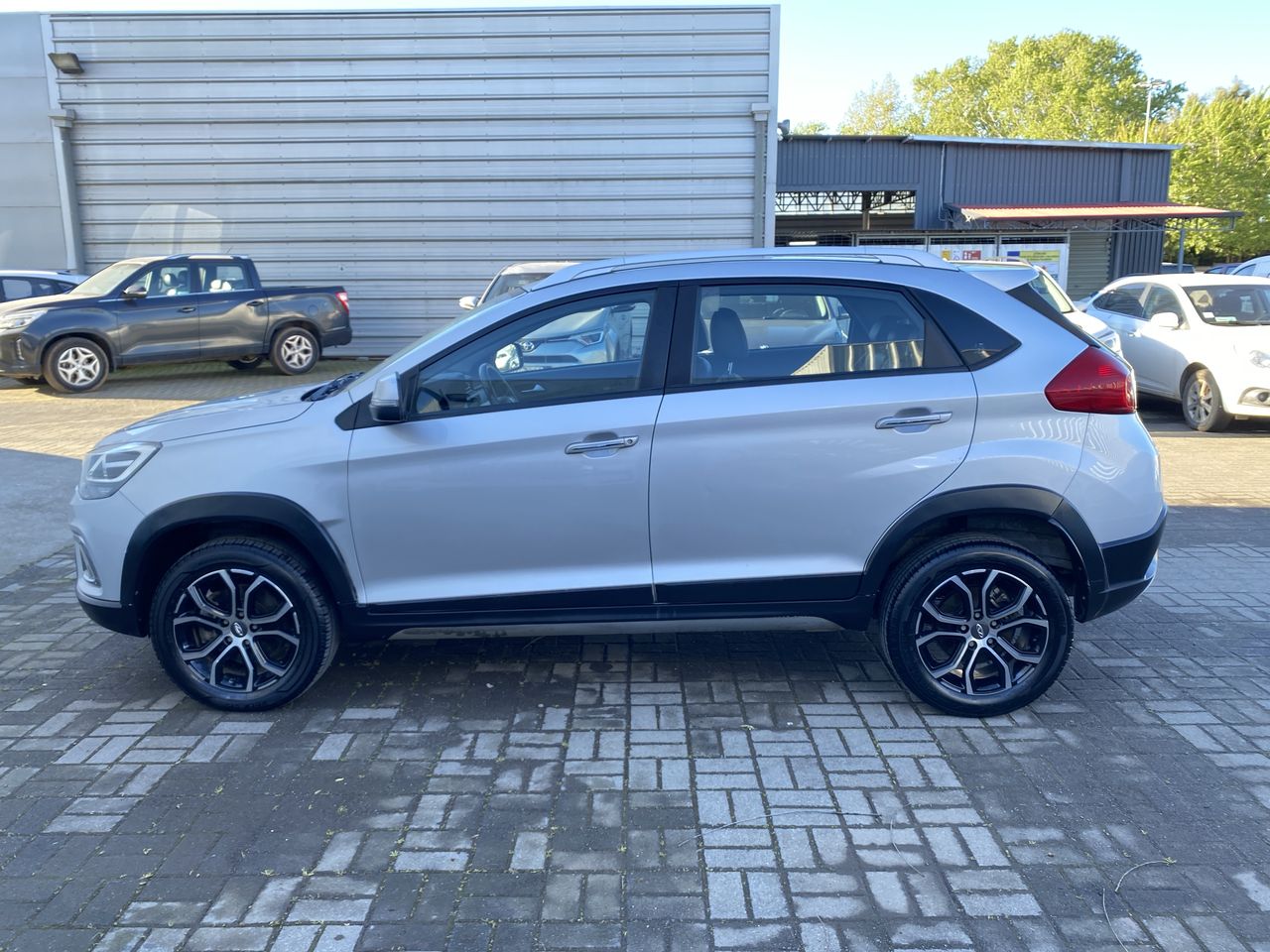 CHERY - 4