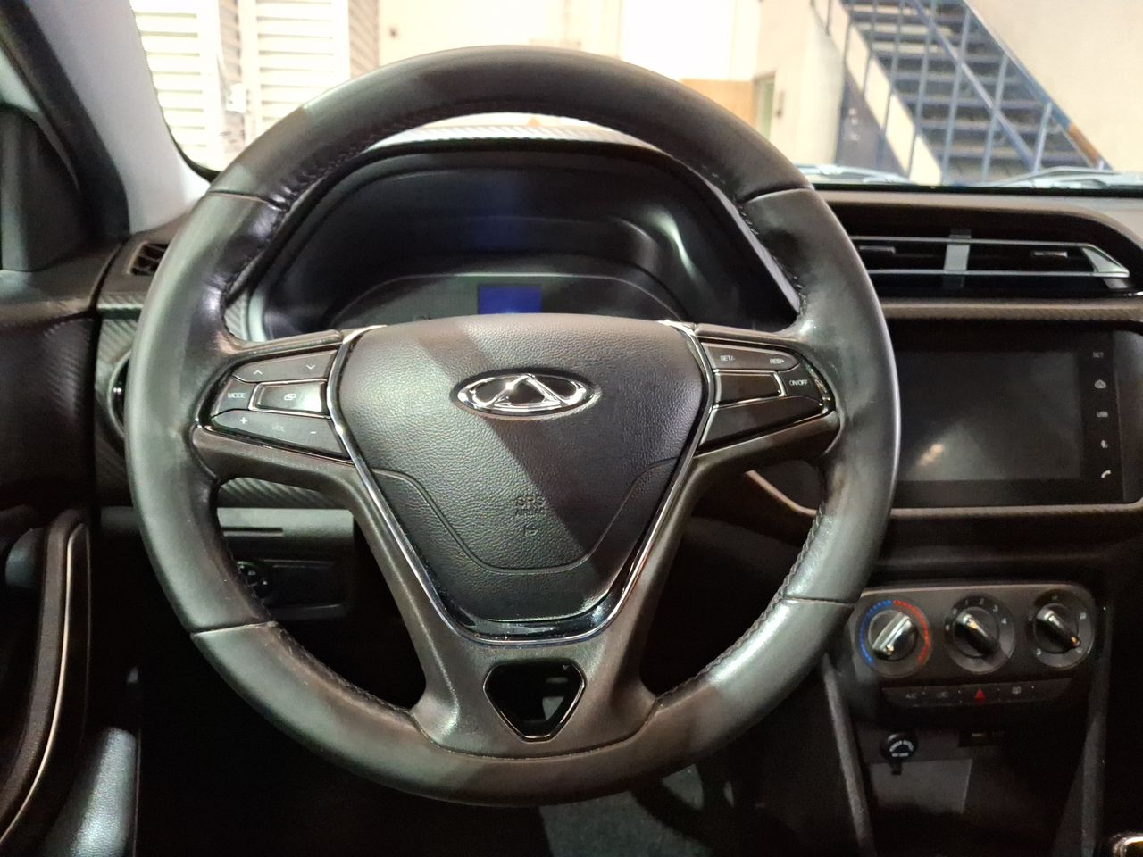 Chery Tiggo 2 — foto 17 de 26