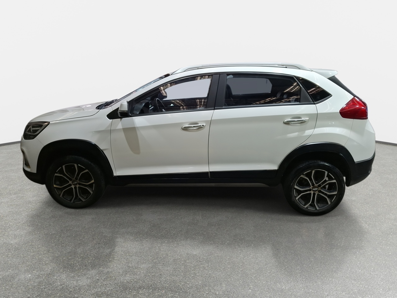 CHERY - 4