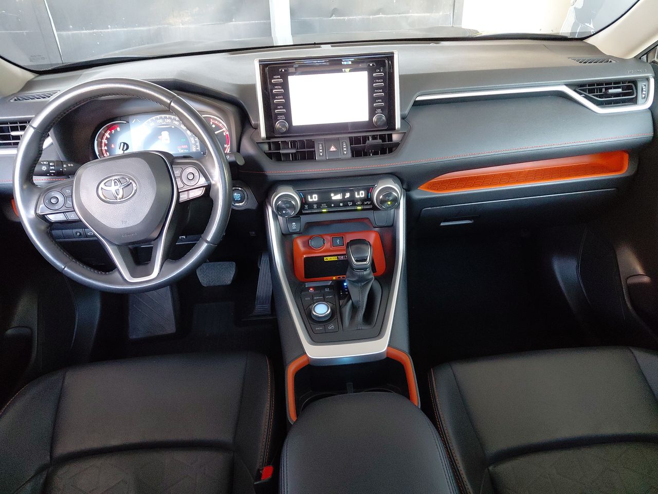 TOYOTA - 30