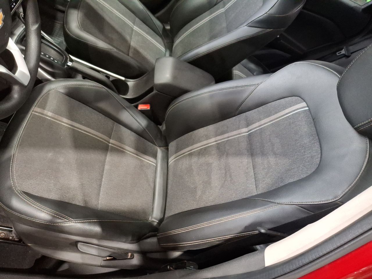 Chevrolet Tracker — foto 24 de 35