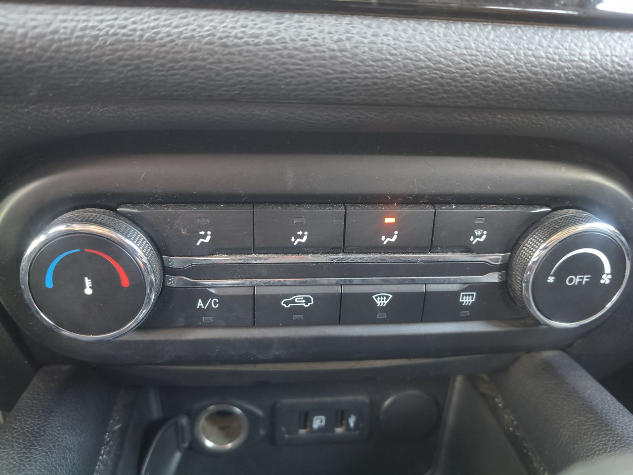 Chery Tiggo 3 — foto 21 de 22