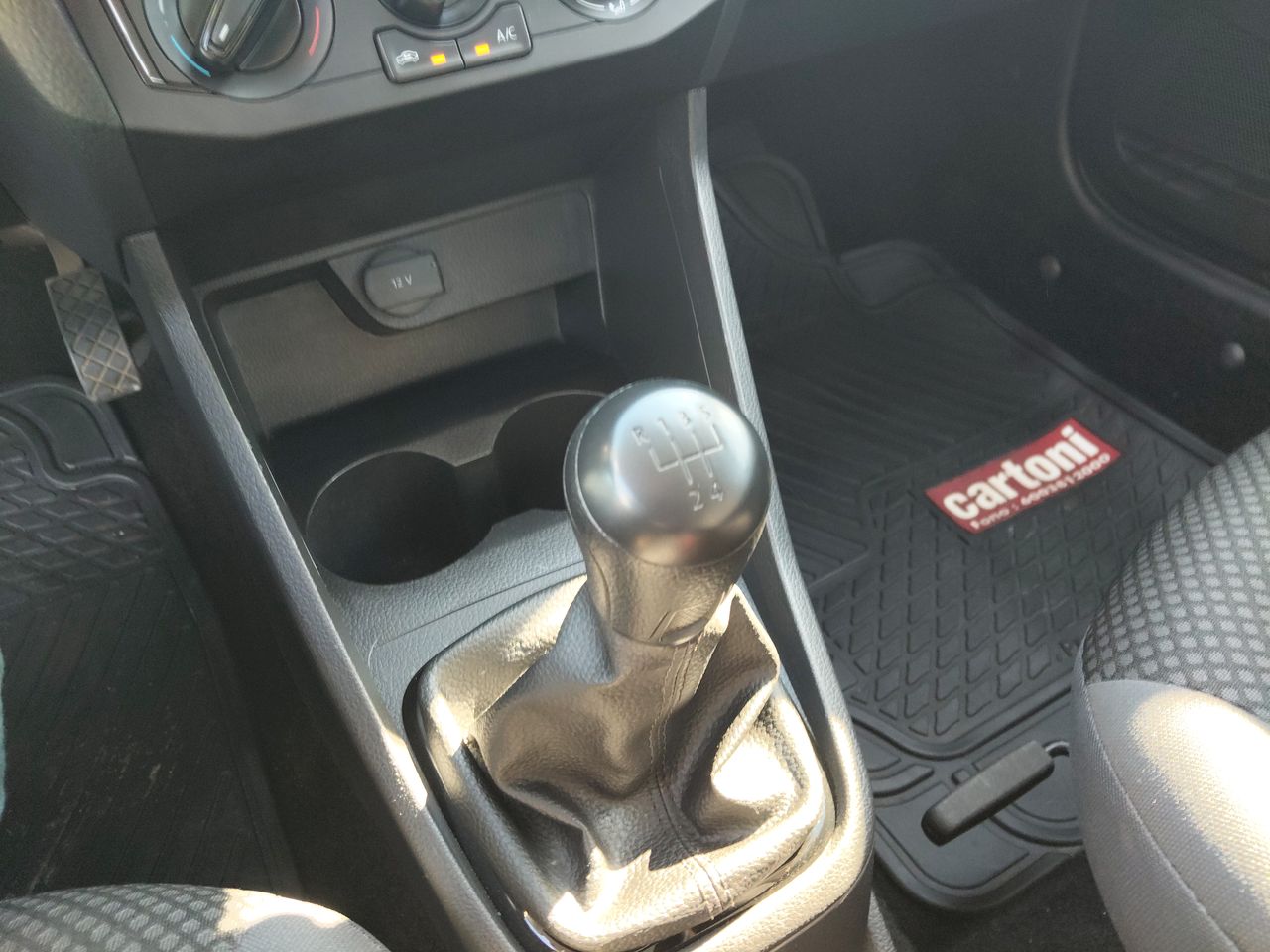 VOLKSWAGEN - 22