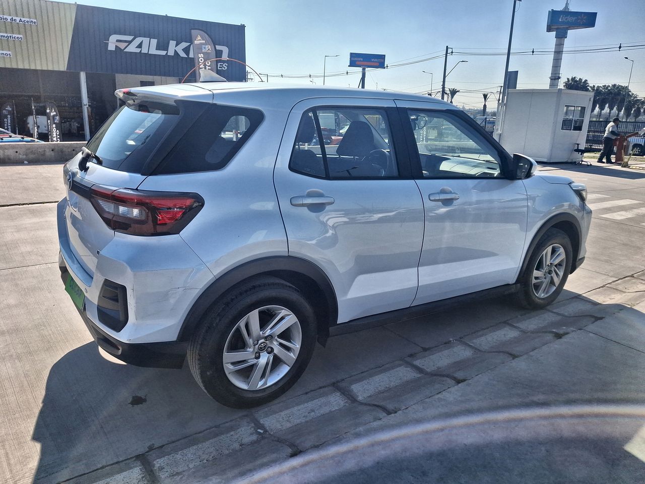 TOYOTA - 7