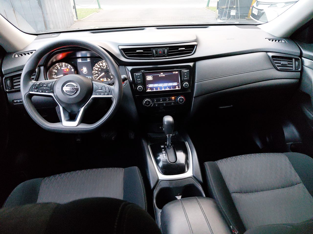 NISSAN - 1