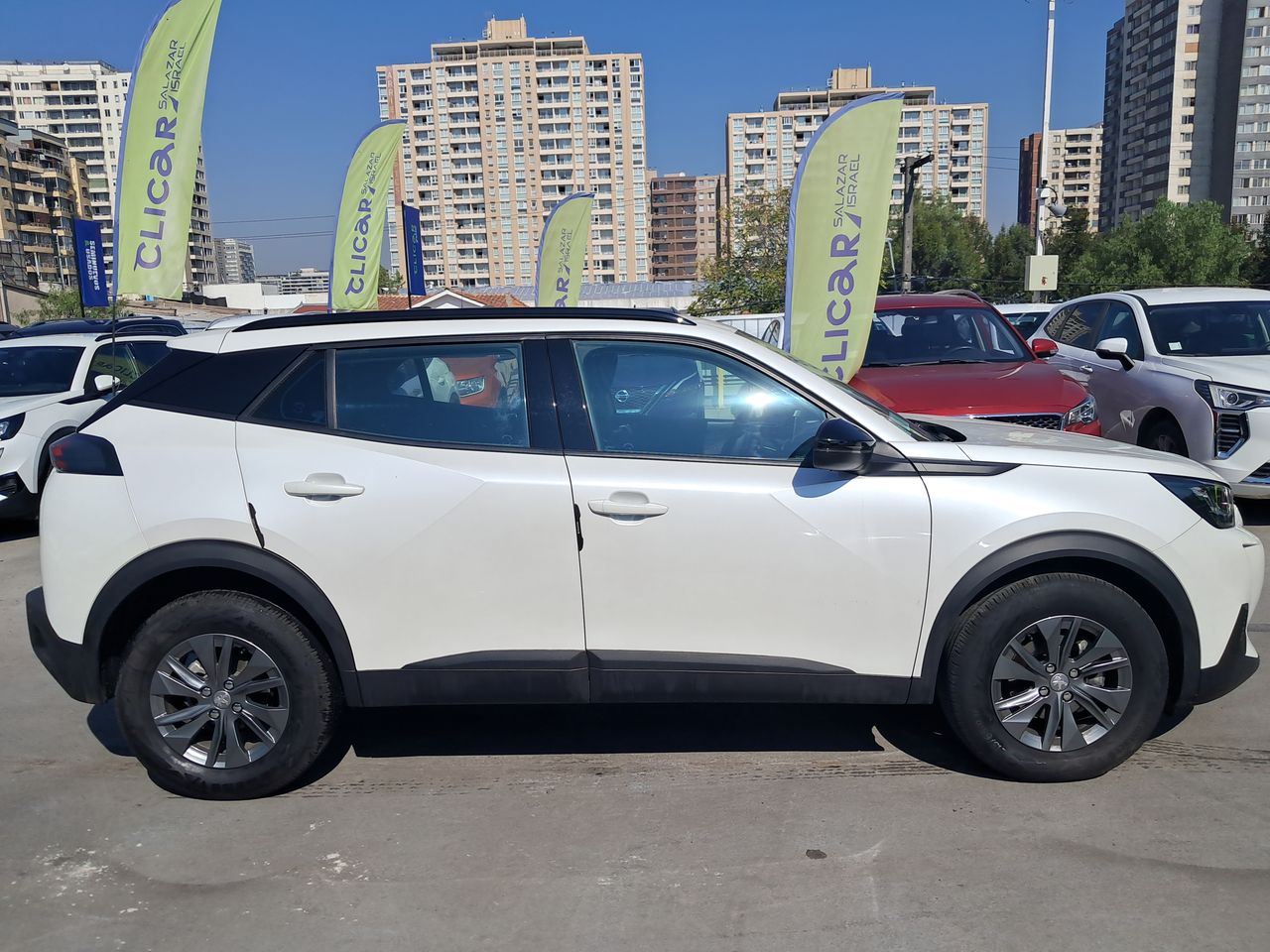PEUGEOT - 8